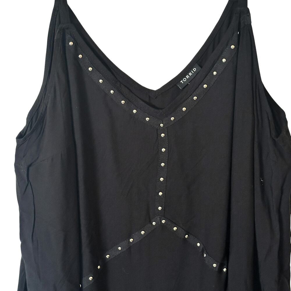 Torrid Studded Cami Womens Size 2X Black V-Neck Tank Edgy Sleeveless Top - Picture 3 of 10